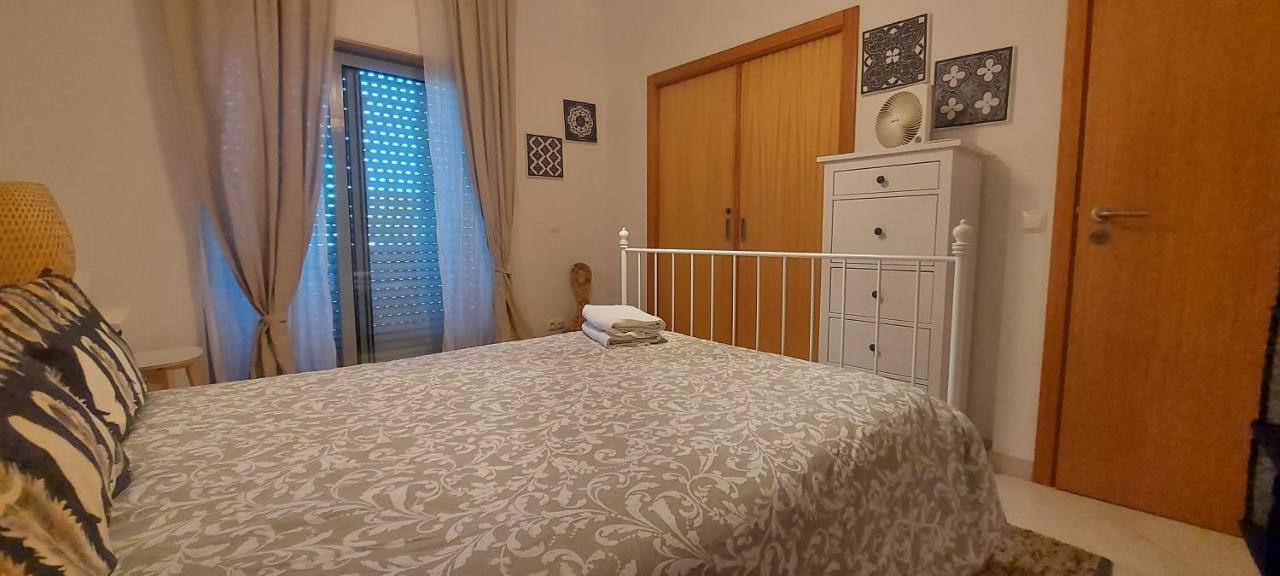 Apartamento Piscina 5 Minutos Praia Alcantarilha Exterior foto